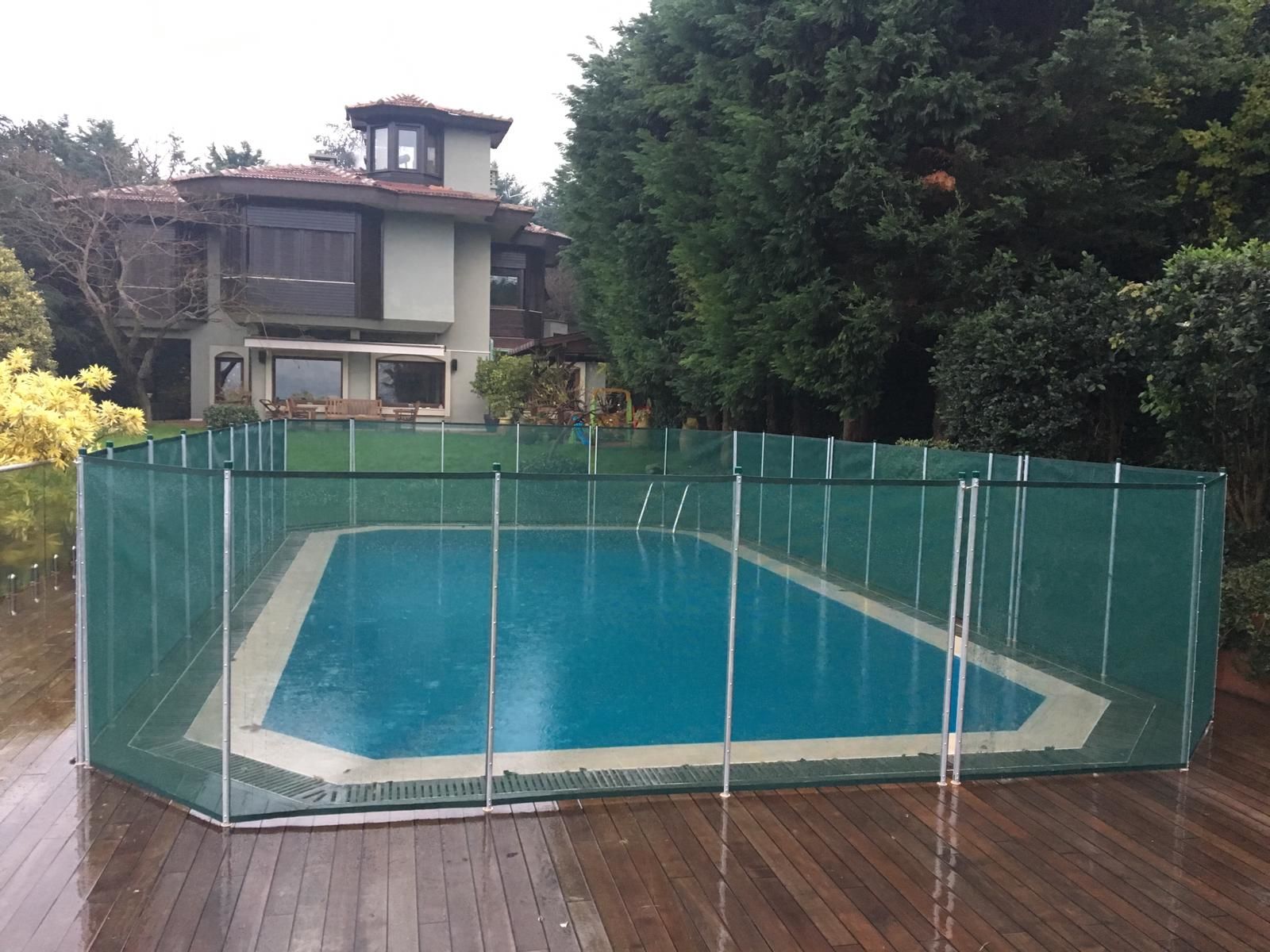 Havuz Güvenlik Bariyeri