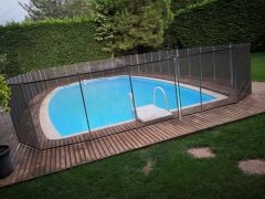 Havuz Güvenlik Bariyeri