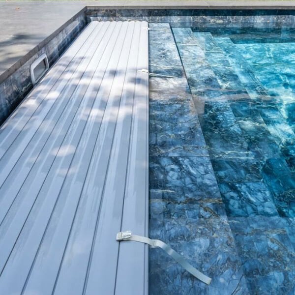 Havuz İçi Otomatik Havuz Örtüsü  - Secret