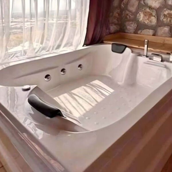 Beyaz Lüx Jakuzi 180x150